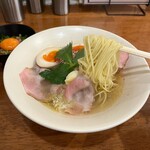 貝と地鶏だしのらぁ麺 ちょろ - 