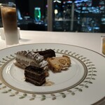 RISTORANTE OZIO - デザートワゴンサービス2