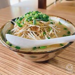 やん小～ - もやしそば