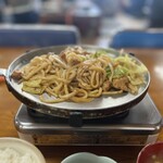 大安食堂 - けいちゃん定食 800円 (うどんﾄｯﾋﾟﾝｸﾞ 100円)