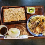 藤沢 ひよ志 - 料理写真:まかないランチ：野菜の天丼とせいろ
