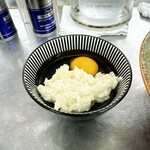 覆麺 智 - ホタテソース　生卵