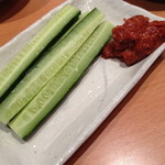 あしあと - サービスでいただいたきゅうり