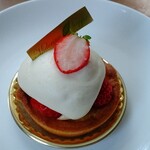 みどりのはっぱ - いちごタルト