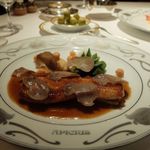 アピシウス - 鮎のオーブン焼き　アオサ入りピストゥーソース