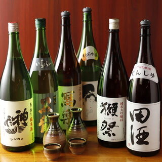 季節の日本酒をご用意しております