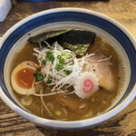 中華そば 麦家 - 料理写真: