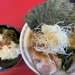 家系ラーメン 佐々喜家 - 