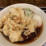 そば処 かめや 新橋店 - 天玉そば（520円）