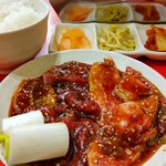 焼肉 冷麺 てっちゃん - 赤肉盛定食(100g) 1480円、右から「カルビ」「ロース」「サガリ」になります