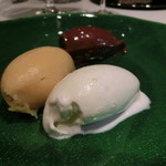 神戸牛炉釜炭焼ステーキ IDEA - ジャージー牛乳・柚子・カカオのアイスクリーム