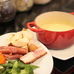 bistro cocotto 古淵 - 料理写真:オーベルニュ地方の郷土料理！アリゴ！