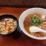 カレー南蛮　海老出汁青梅豚 800円 + チーズご飯 150円 