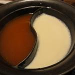 Hakata Shabushabu Irodori - 選べる出汁は火鍋と豆乳