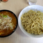 Ramen Jirou - つけ麺900円、ヤサイ・アブラ