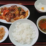 莉佳飯店 - 