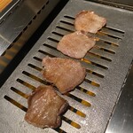 焼肉 神宮 - 