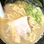 麺屋やまと - 豚骨ラーメン