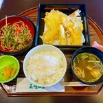 欅 - 天ぷら定食　割子そば付き