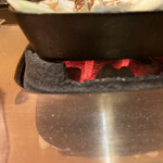 ぼたん - 店員さん曰く「炭火の方がガスより火力がでます」