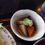 Resutohausu Michikusa - 味の良く染みた煮物