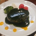 キッチン ブルー グローブ - 黄色いのが卵黄かな？、反対側ではなかった・・