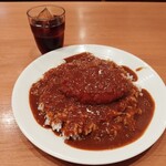 カレーハウス キラリ - エビカツカレー850円、コーラ