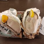 Tsukiji Sandai - 昆布森800円と釜石480円(税込)