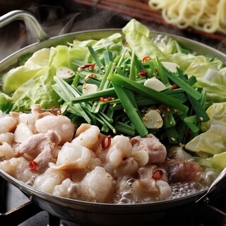 【博多もつ鍋】国産もつの旨みを味わう一鍋