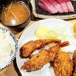 伊萬里 - エビカキランチ これで1000円は最高すぎる