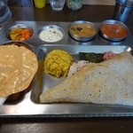 南インド家庭料理 カルナータカー - 