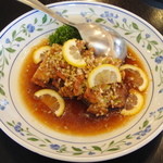 蜀天 - 油淋鶏（若鶏の唐揚げ甘酢がけ）