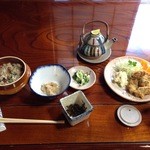 かき広 - 平日限定の「お昼のサービスランチ」（1,050円）