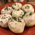 やんやん 焼き小籠包専門店 - 