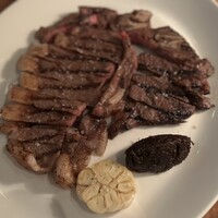 ザ タヴァン グリル＆ラウンジ - 