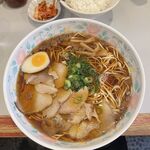 尾道ラーメン 十六番 - 