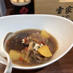 Chinese kitchen bar雪家 - 骨つきラムの薬膳スープ