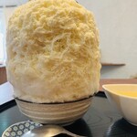 こひる庵 - 実りのタルト〈りんご〉通常サイズ1650円　ラムミルク変更100円