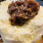 こひる庵 - お友達の好意でいただきました♪ ミルク部分にのせて食べる！お、美味しいっ♡