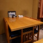 やぶ善 - 店内左奥の席。