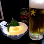 焼鳥 あばれん坊 - いつもの独り乾杯生ビールとお通し。