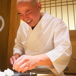 鮨 さいとう - いつもとても明るく盛り上げてくれて。