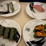 回転寿司みさき - 料理写真: