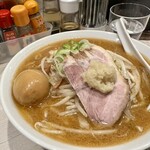 Sapporo Miso Ra-Men Ao Ba - プレミアム味噌（チャーシュー&生姜）+味玉