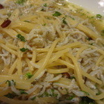 BUGreen - ②しらすどっさりペペロンチーノ、ハーフサイズ