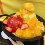 思慕昔 - マンゴーとイチゴ雪花氷