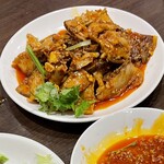 東北人家 - ハチノス・牛肉・羊舌の辛味炒め