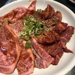 焼肉冷麺萬来 - 