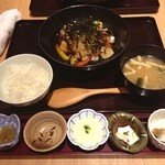 寅福 - おばんざい5種盛りと豆腐の野菜あんかけ。
            
            表参道のお店で頂いてたのですが阿倍野にできました。