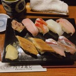 阿づま寿し - 地物にぎり（2400円）